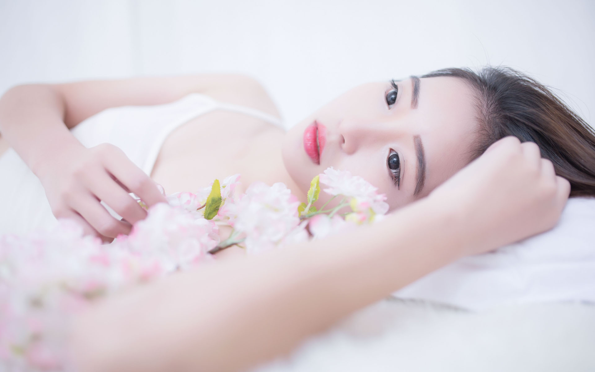 锲而不舍落实中央八项规定精神 把“问题清单”转变为“满意清单”